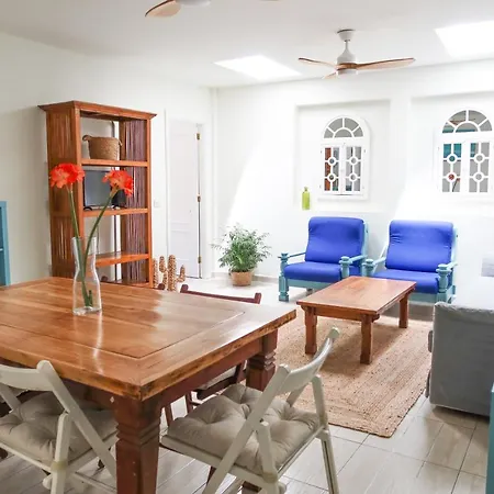 Apartman Casitas Tenerife - El Risco 1 *